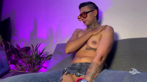 PHILLIP online show from 03/29/26, 12:16