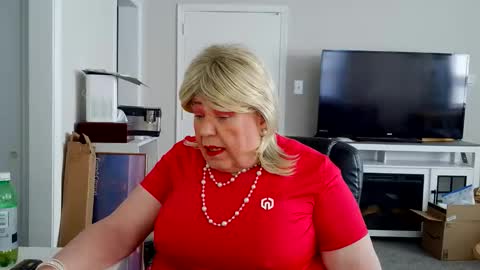 Geri online show from 04/08/26, 05:46