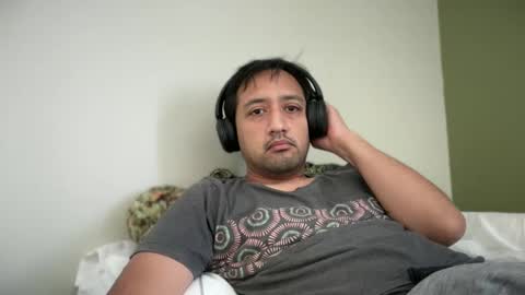 Dele online show from 02/28/25, 03:26