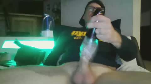 Snapshot of philuup225694 chatting on 01/27/25, 05:25 philuup225694 online show from 01/27/25, 05:25