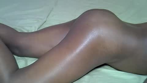 phoenixloverz online show from 05/01/26, 06:51