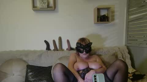 phryna online show from 01/16/26, 05:22