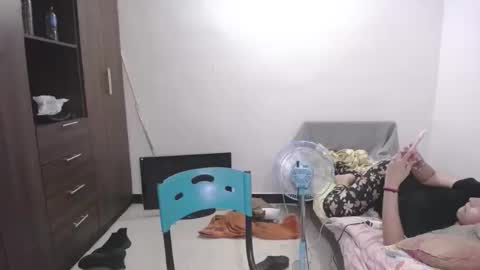 izzy online show from 03/14/26, 05:02