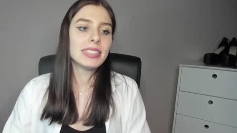 P I A online show from 12/03/25, 10:19