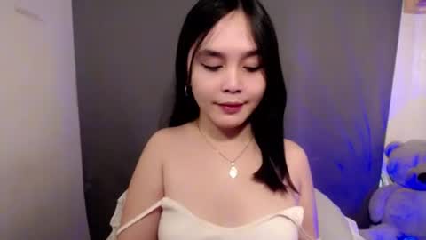 Snapshot of pia_intownx chatting on 02/08/26, 12:47 Ms Pia online show from 02/08/26, 12:47