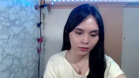 Ms Pia online show from 04/21/26, 01:42