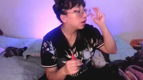  PIA FISHER  online show from 11/28/25, 01:52