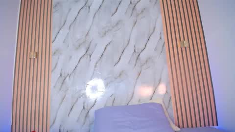 piagelvez_ online show from 12/20/25, 02:40