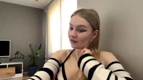Kristie online show from 06/11/26, 12:08