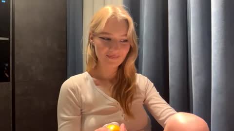 Kristie online show from 07/23/26, 11:02