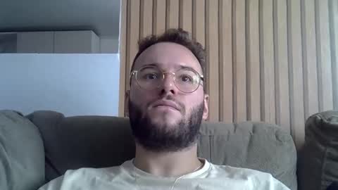 Snapshot of piazaocwbbb chatting on 09/15/25, 05:35 piazaocwbbb online show from 09/15/25, 05:35