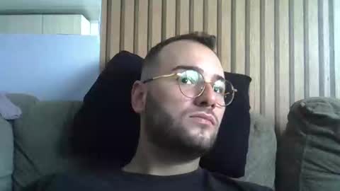 Snapshot of piazaocwbbb chatting on 09/17/25, 03:57 piazaocwbbb online show from 09/17/25, 03:57