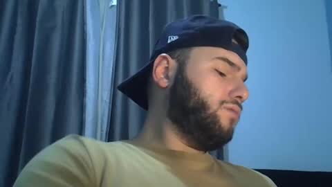 Snapshot of piazaocwbbb chatting on 11/16/25, 04:56 piazaocwbbb online show from 11/16/25, 04:56