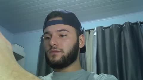 Snapshot of piazaocwbbb chatting on 01/18/26, 01:31 piazaocwbbb online show from 01/18/26, 01:31