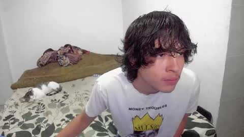 picaszomilos350 online show from 11/25/25, 11:10