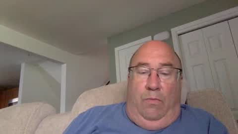 Snapshot of pickme11113 chatting on 09/24/25, 02:20 pickme11113 online show from 09/24/25, 02:20