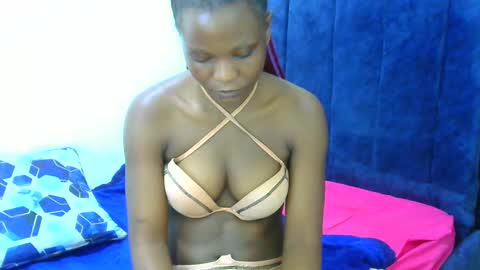 Snapshot of pickme60 chatting on 02/22/25, 12:29 pickme60 online show from 02/22/25, 12:29