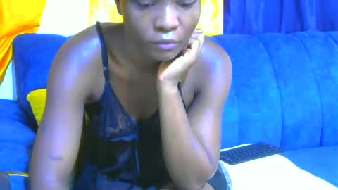 Snapshot of pickme60 chatting on 03/02/25, 08:18 pickme60 online show from 03/02/25, 08:18