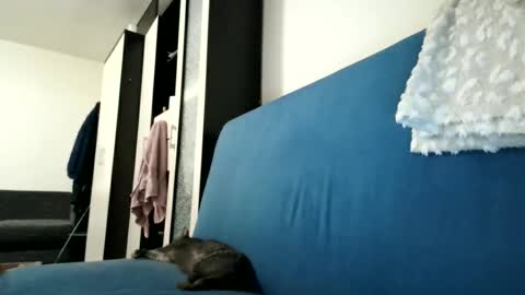 Moonie online show from 05/22/26, 06:57