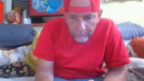 pierce702420 online show from 04/22/26, 07:26