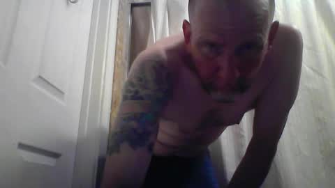 pierce702420 online show from 04/26/26, 01:36
