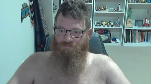 Snapshot of pierced2878 chatting on 08/08/26, 01:02 pierced2878 online show from 08/08/26, 01:02