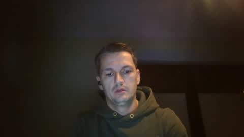 Snapshot of piercingsxxx chatting on 12/05/24, 04:01 piercingsxxx online show from 12/05/24, 04:01