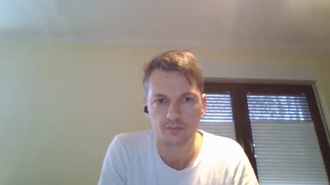 Snapshot of piercingsxxx chatting on 12/13/24, 09:35 piercingsxxx online show from 12/13/24, 09:35