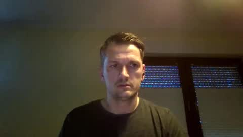 Snapshot of piercingsxxx chatting on 03/06/25, 04:28 piercingsxxx online show from 03/06/25, 04:28