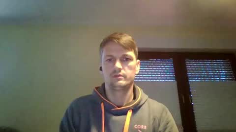 Snapshot of piercingsxxx chatting on 03/12/25, 11:20 piercingsxxx online show from 03/12/25, 11:20