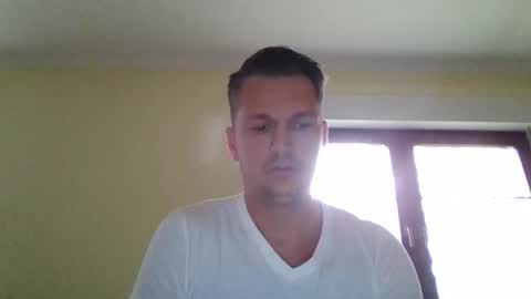 Snapshot of piercingsxxx chatting on 10/30/25, 12:28 piercingsxxx online show from 10/30/25, 12:28