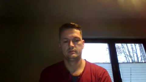 Snapshot of piercingsxxx chatting on 11/15/25, 07:05 piercingsxxx online show from 11/15/25, 07:05