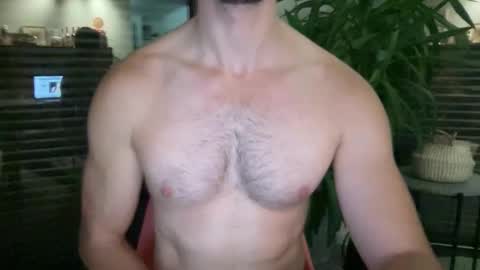 Snapshot of pierre81000 chatting on 10/27/25, 06:17 pierre81000 online show from 10/27/25, 06:17