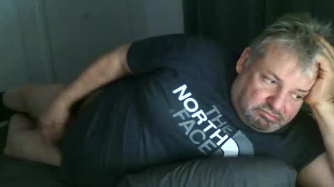 Snapshot of pierreth3 chatting on 03/06/26, 10:23 pierreth3 online show from 03/06/26, 10:23