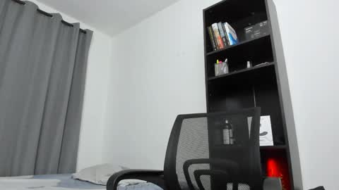 Snapshot of pierrevidal chatting on 01/26/25, 11:50 Pierre online show from 01/26/25, 11:50