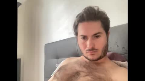 Snapshot of pierrot462900 chatting on 10/10/25, 08:13 pierrot462900 online show from 10/10/25, 08:13