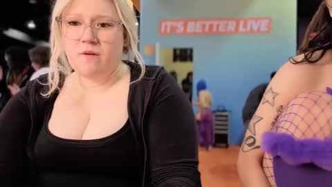 Piggy Rose online show from 04/10/26, 09:52