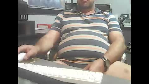 Snapshot of pigrama chatting on 03/16/26, 05:28 PRAMA online show from 03/16/26, 05:28