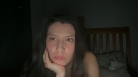 Snapshot of piink_mila chatting on 06/01/26, 01:51 Mila online show from 06/01/26, 01:51