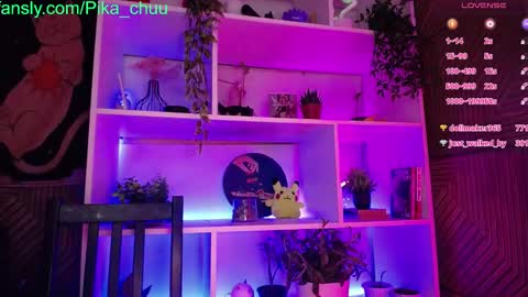 Sonya online show from 02/02/25, 01:23