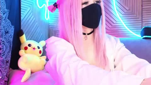 Snapshot of pika_pikaa chatting on 05/02/26, 10:59 Sonya online show from 05/02/26, 10:59