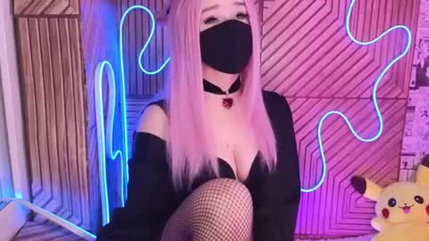 Snapshot of pika_pikaa chatting on 06/23/26, 01:47 Sonya online show from 06/23/26, 01:47
