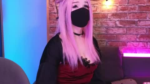 Snapshot of pika_pikaa chatting on 07/03/26, 11:44 Sonya online show from 07/03/26, 11:44