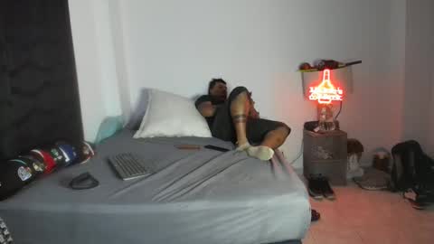 pikoro_gomez online show from 04/10/26, 01:00