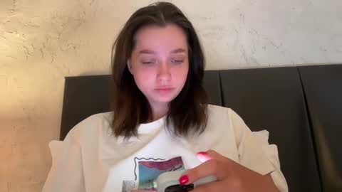 Trisha     online show from 03/05/25, 11:06