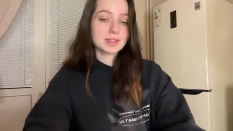 Trisha     online show from 10/03/25, 03:42