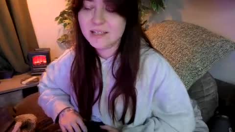 PilloGoddess online show from 08/03/26, 07:18
