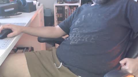 Snapshot of pimprobo chatting on 01/14/25, 08:04 Pimp Robo online show from 01/14/25, 08:04