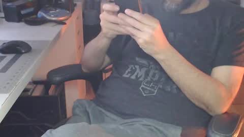 Snapshot of pimprobo chatting on 02/07/25, 03:30 Pimp Robo online show from 02/07/25, 03:30