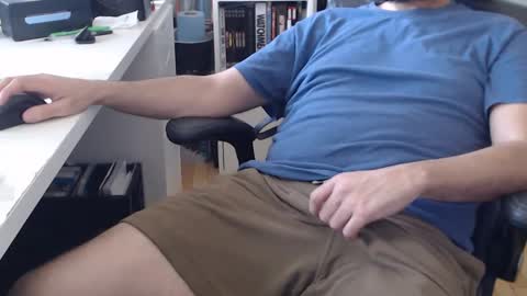 Snapshot of pimprobo chatting on 03/02/25, 08:40 Pimp Robo online show from 03/02/25, 08:40